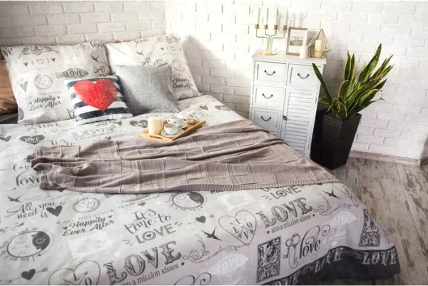 Постельное бельё "Этель" 2 сп Love 175*215 см, 200*220 см, 70*70 см -2 шт, 100% хлопок, бязь 125 г/м2