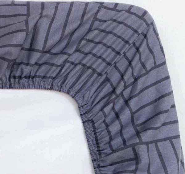 Простыня LoveLife "Серые полосы" 180*200*25 см, 100% хлопок, поплин, 125 г/м²